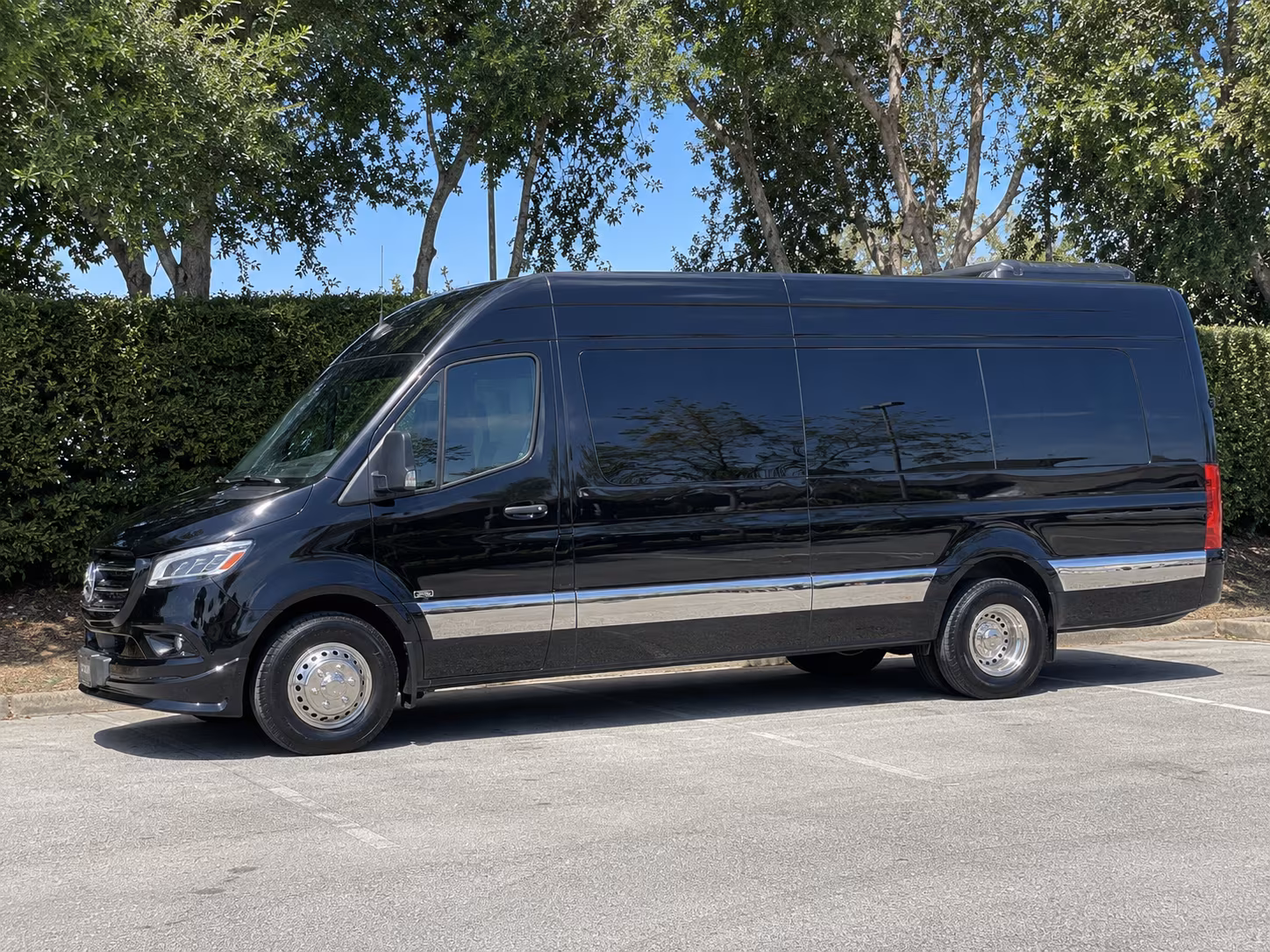 Rent a Bus to Lawrence Joel Veterans Memorial Coliseum