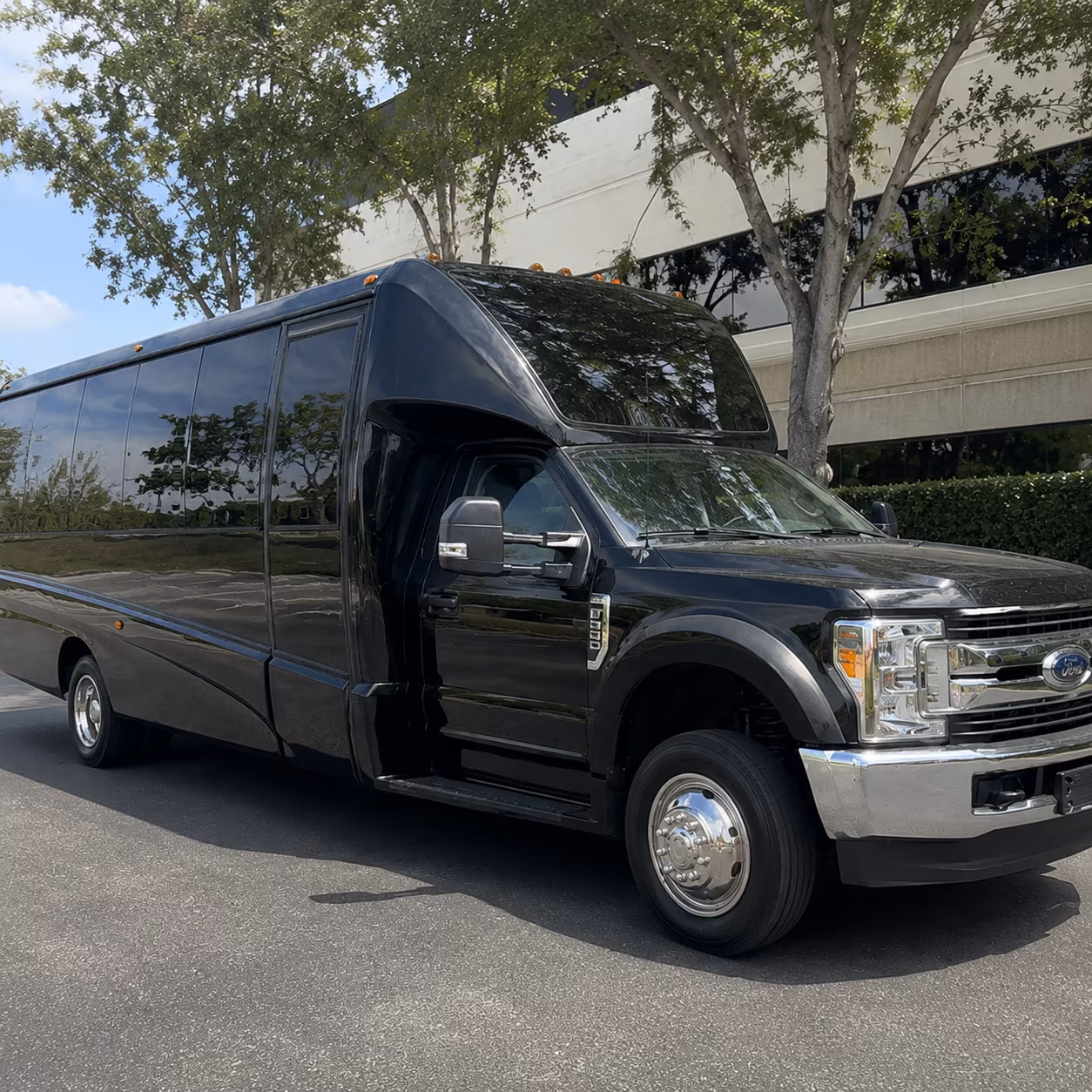 Concord Birthday, Sweet 16, & Quinceañera Party Bus Rentals