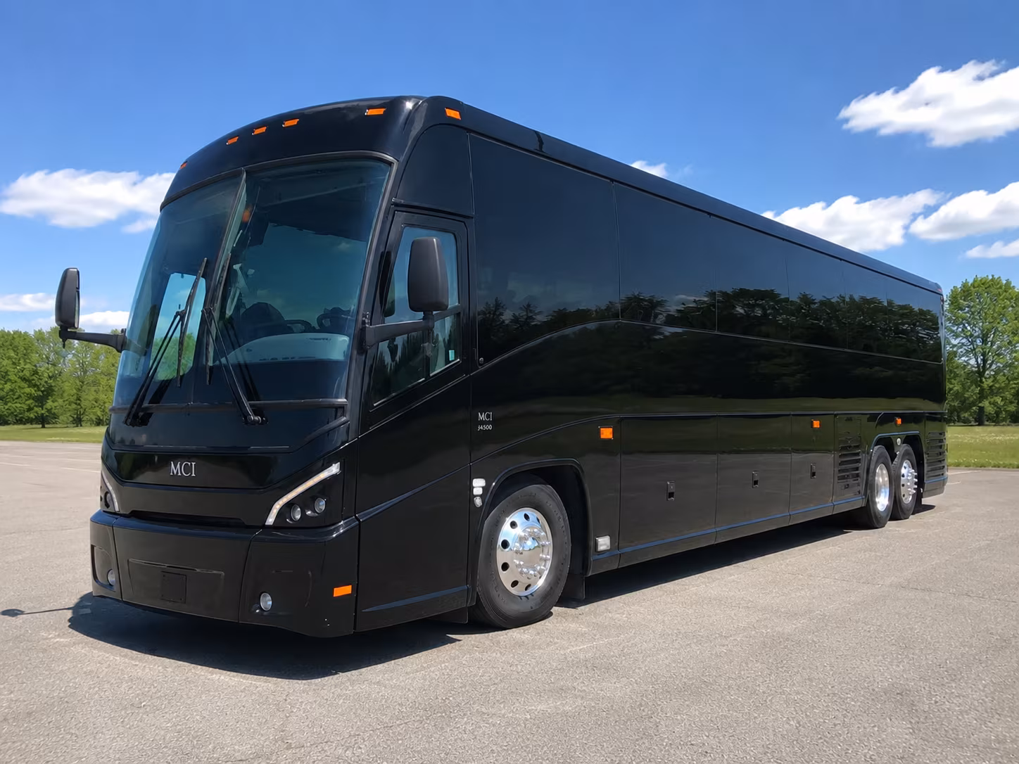 Winston-Salem Airport Shuttle & Transportation party bus exterior